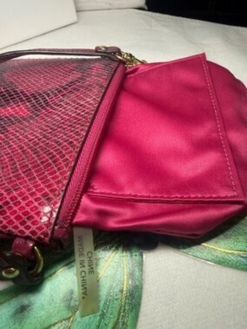 Coach Burgundy Snakeskin Embossed Wristlet Gold Hardware 6x4in - Picture 6 of 8